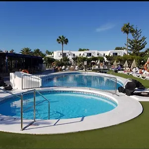 https://juma-holidays.puertodelcarmen-hotels.org